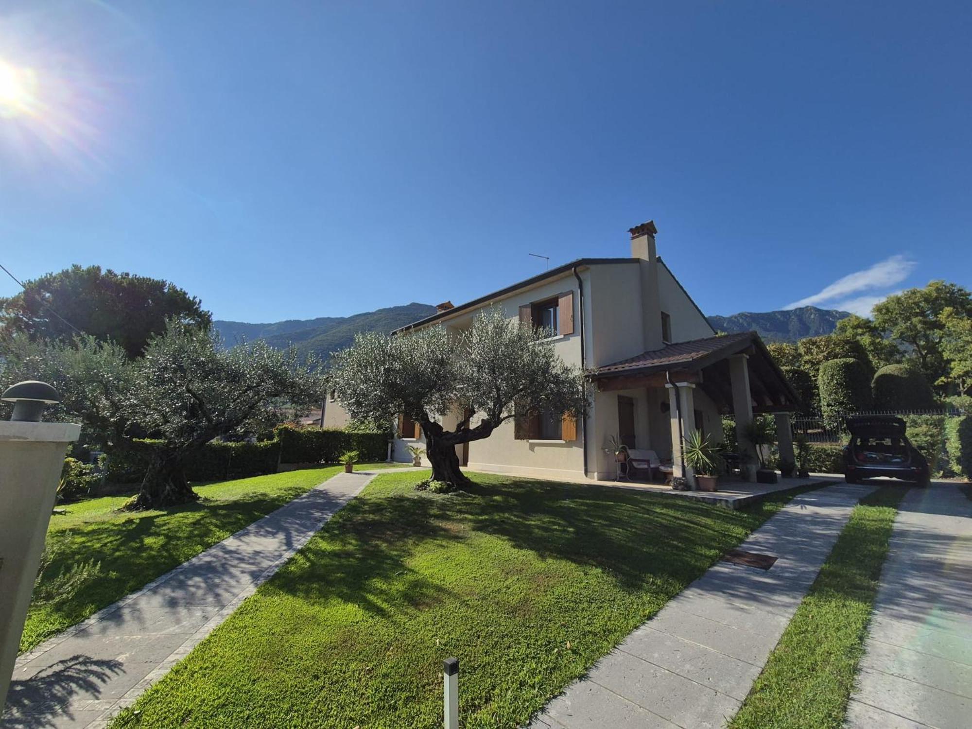 Maryhouse Borso del Grappa Exterior foto