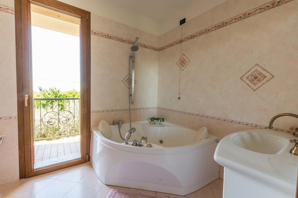 Maryhouse Borso del Grappa Exterior foto